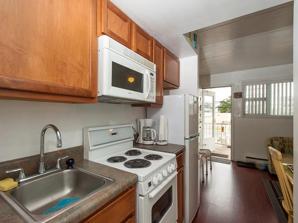 5001 NEW JERSEY AVENUE HOLLY BEACH CONDOS 206 WILDWOOD SUMMER